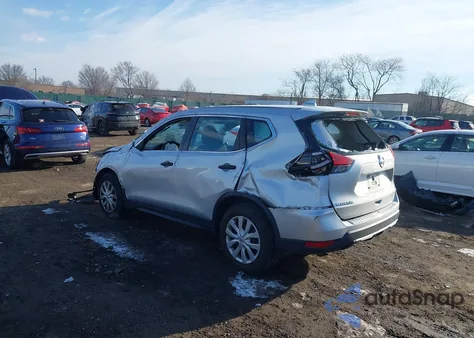 2018 Nissan Rogue S z USA, uszkodzony, nr VIN 5N1AT2MV3JC771271